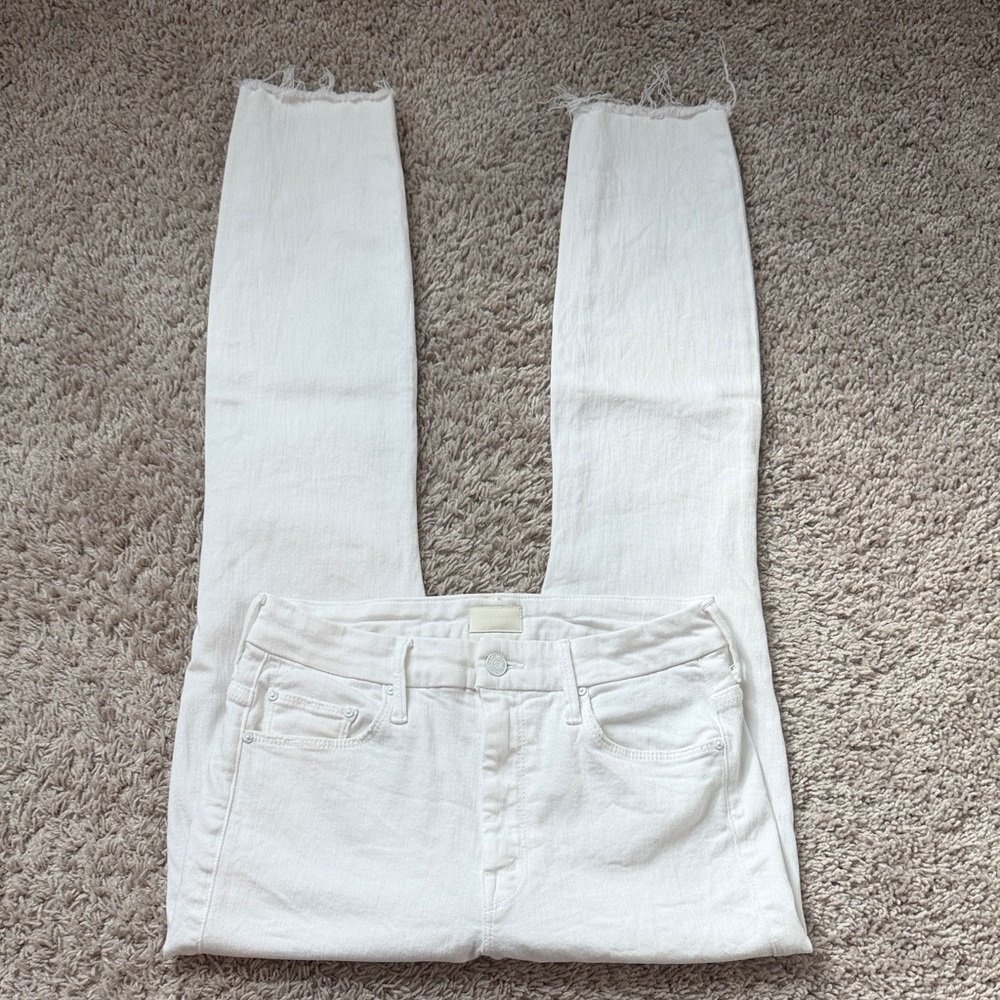 MOTHER High Waisted Looker Ankle Fray Jeans